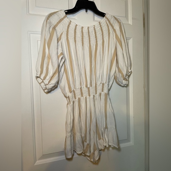 Vintage Havana Woman’s Romper Ivory & Tan Striped Size Medium Off Shoulder Or On - Picture 5 of 8
